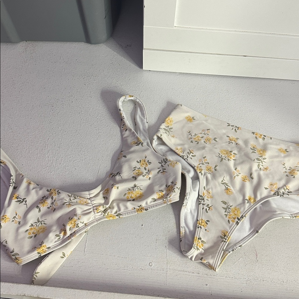 Hollister Yellow Floral Bikini Set
